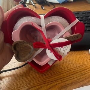 COPY - Rae Dunn mini heart bakers with spoon